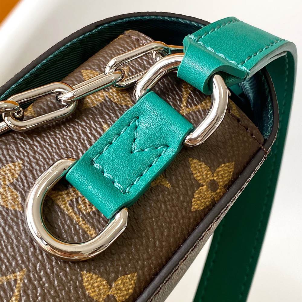 LV Steamer Wearable Wallet