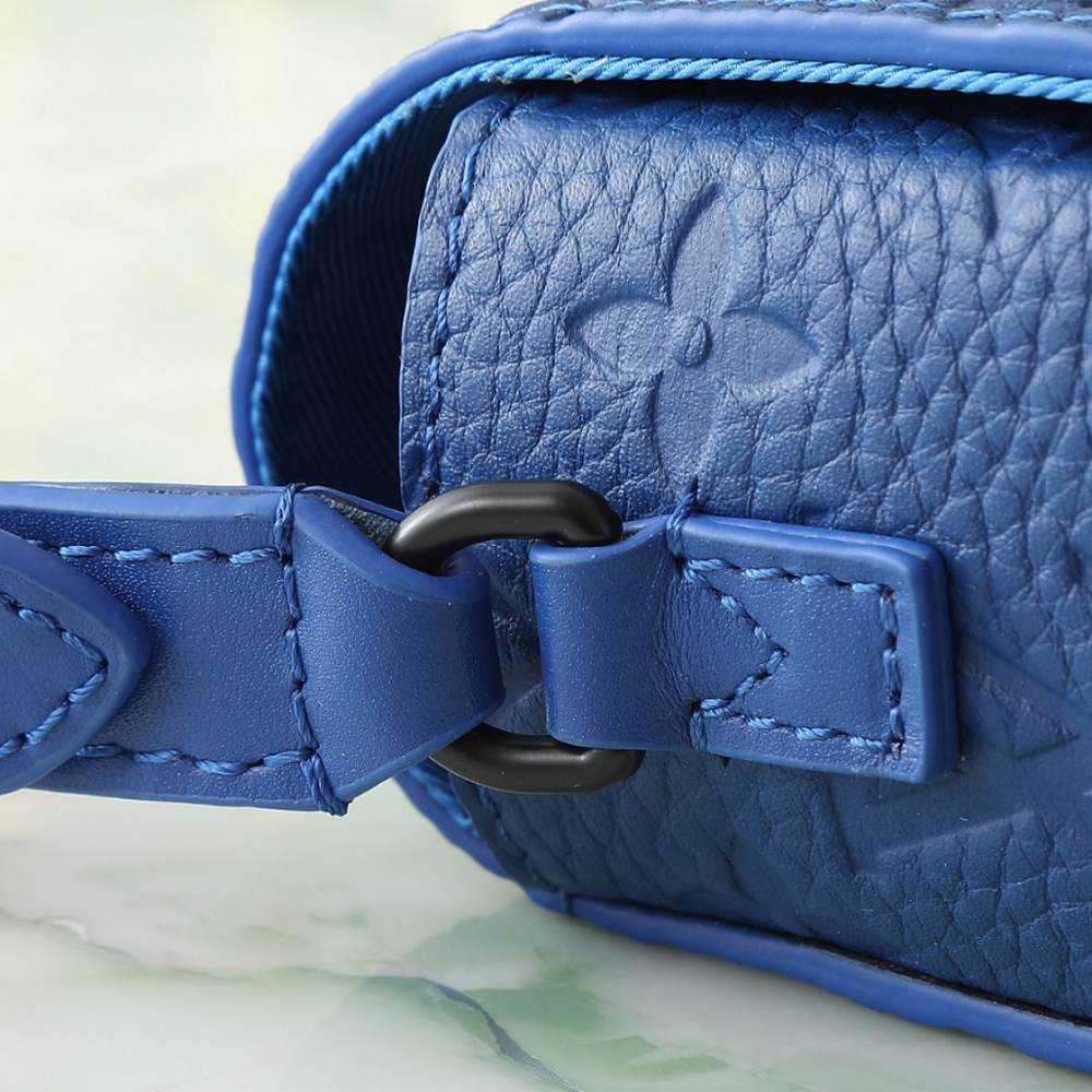 LV Steamer Wearable Wallet