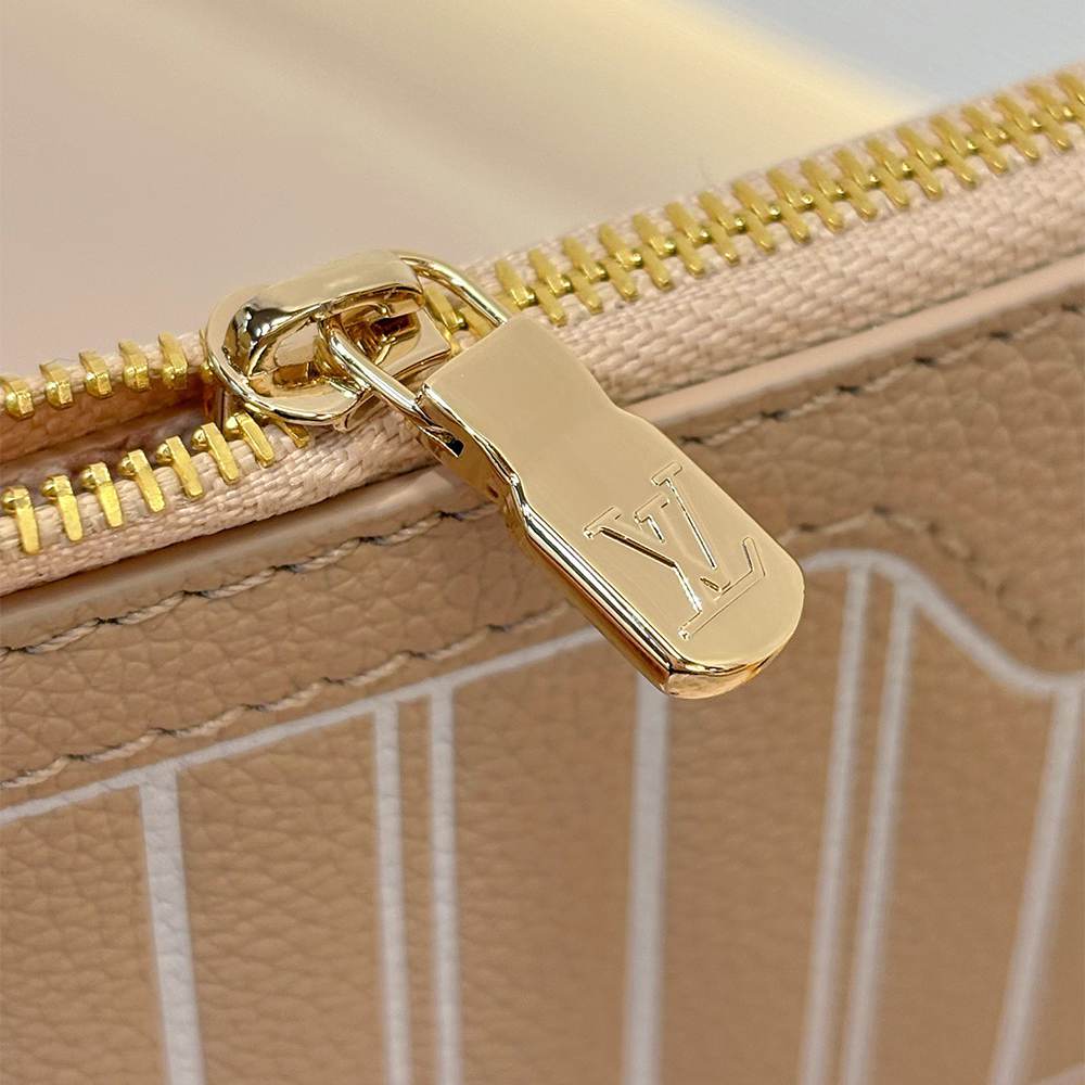 LV Neverfull Inside Out MM