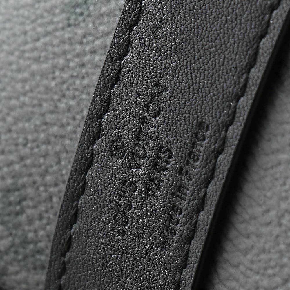 LV Keepall Bandoulière 25