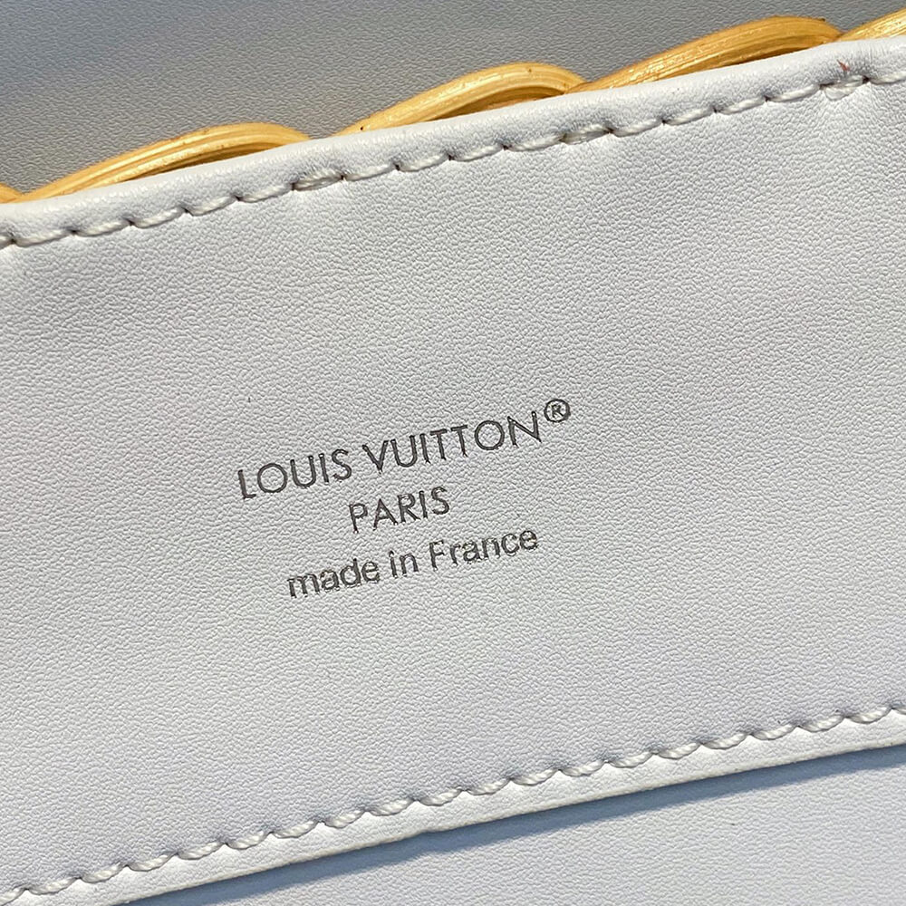 LV Capucines BB(HIGH-END GRADE)