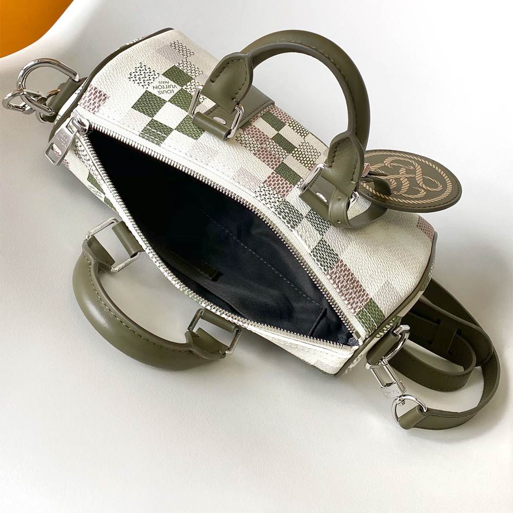 LV Keepall Bandoulière 25