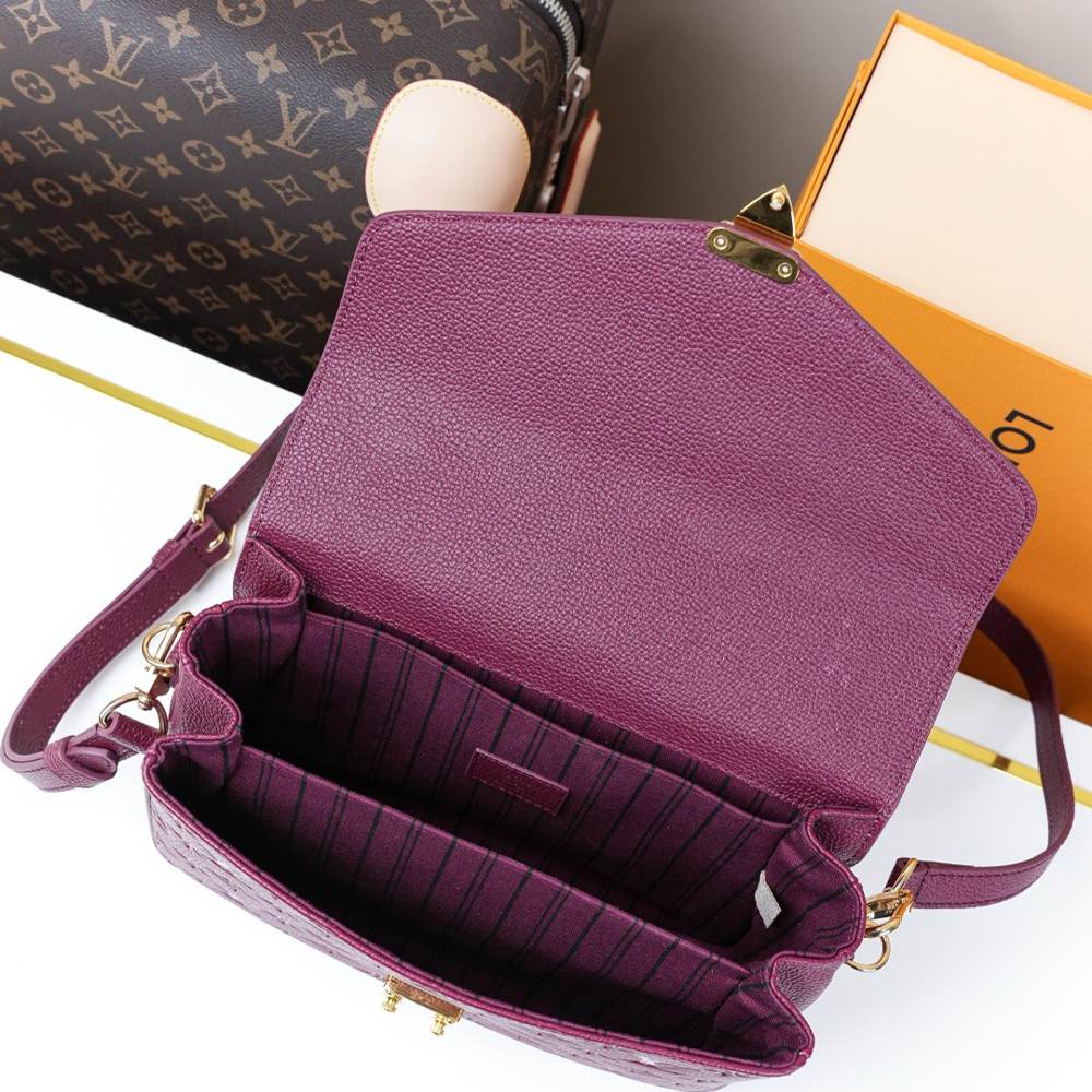 LV Pochette Métis