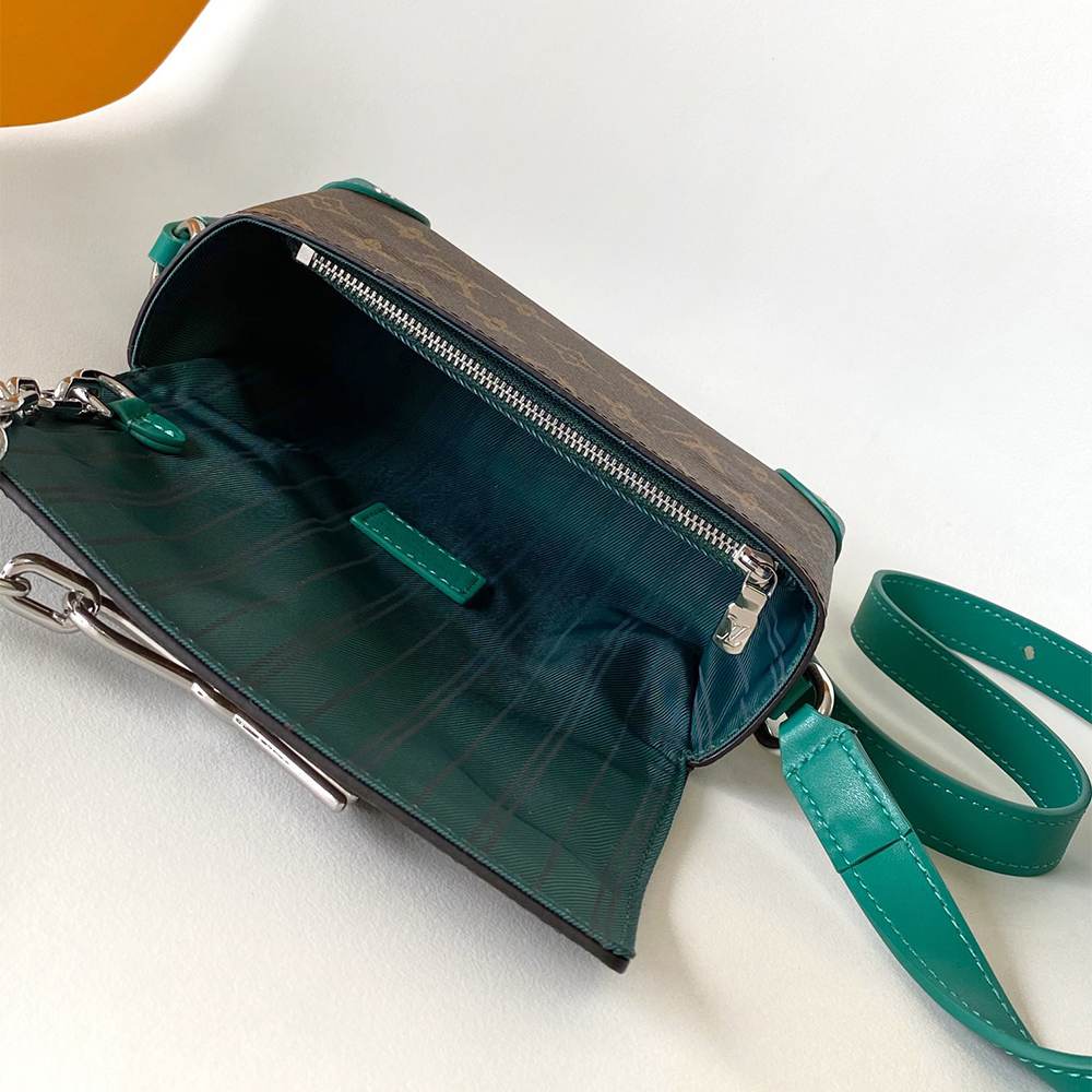LV Steamer Wearable Wallet