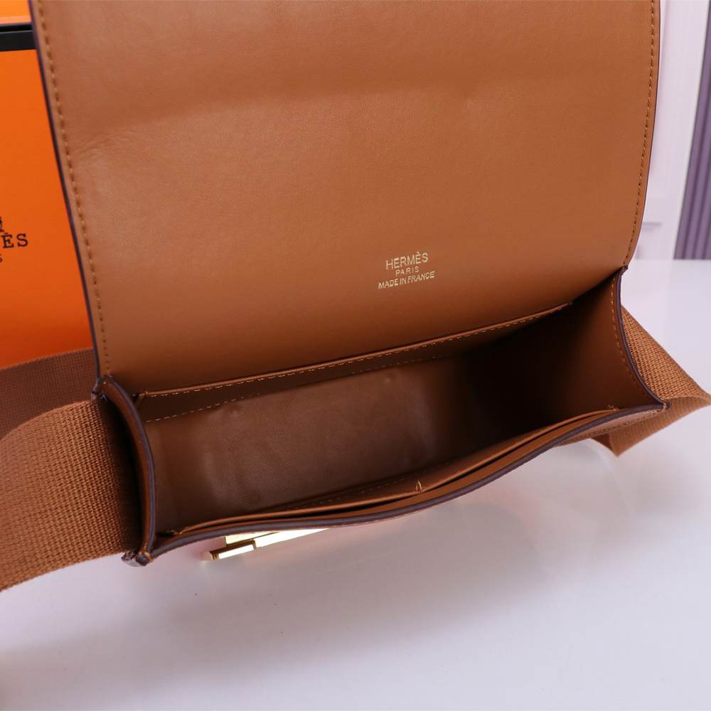 H**me5 Geta Bag