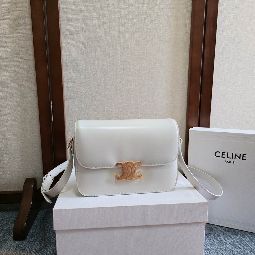 Ce1i*e TEEN TRIOMPHE BAG IN shiny calfskin(HIGH-END GRADE)