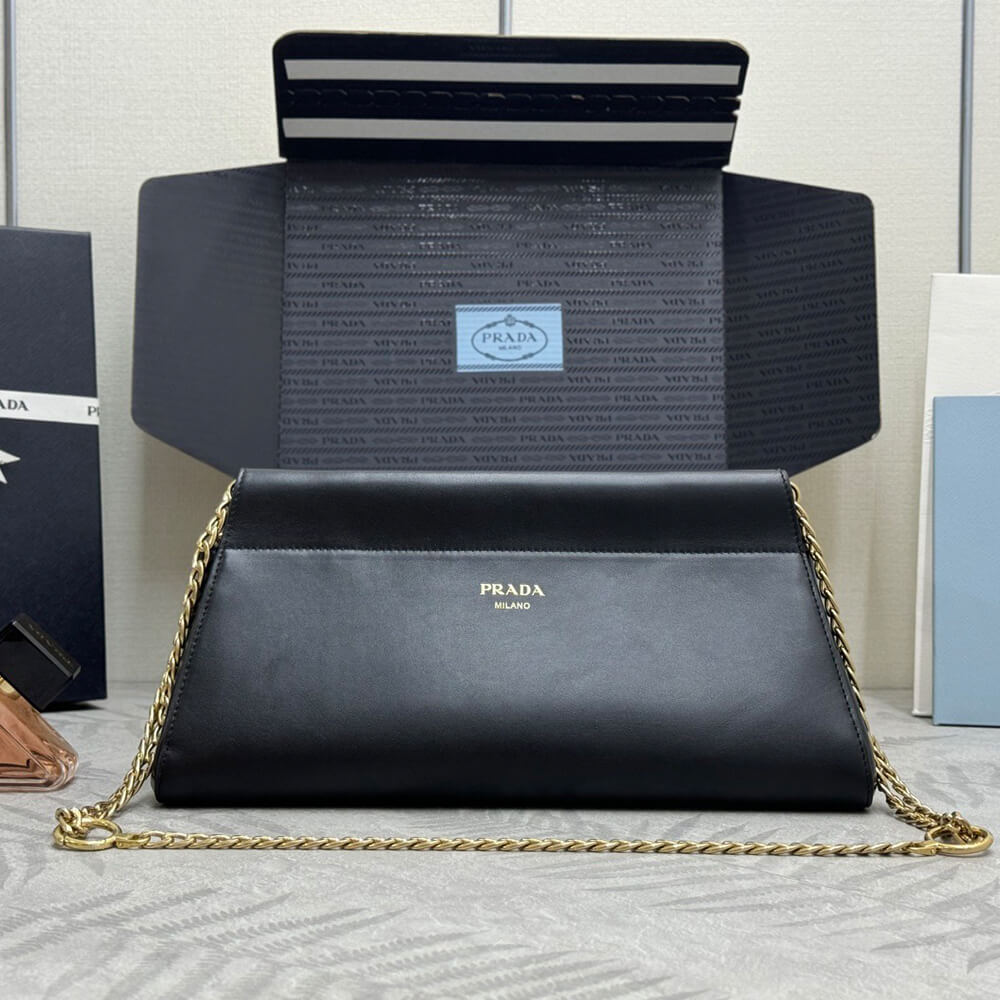 Pra*a Enchaine medium leather bag(HIGH-END GRADE)