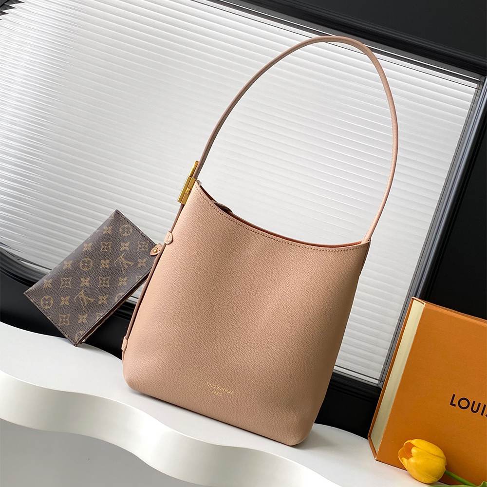LV Low Key Hobo PM