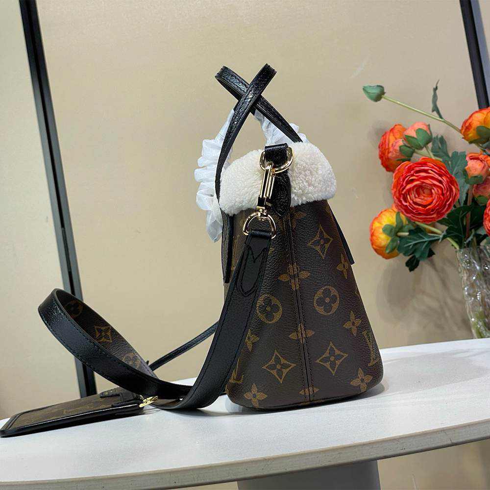 LV Neverfull Bandoulière Inside Out BB