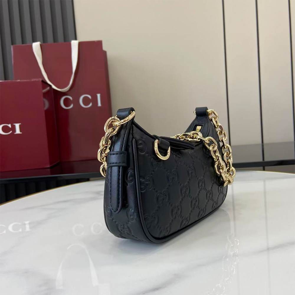 GG Emblem mini shoulder bag