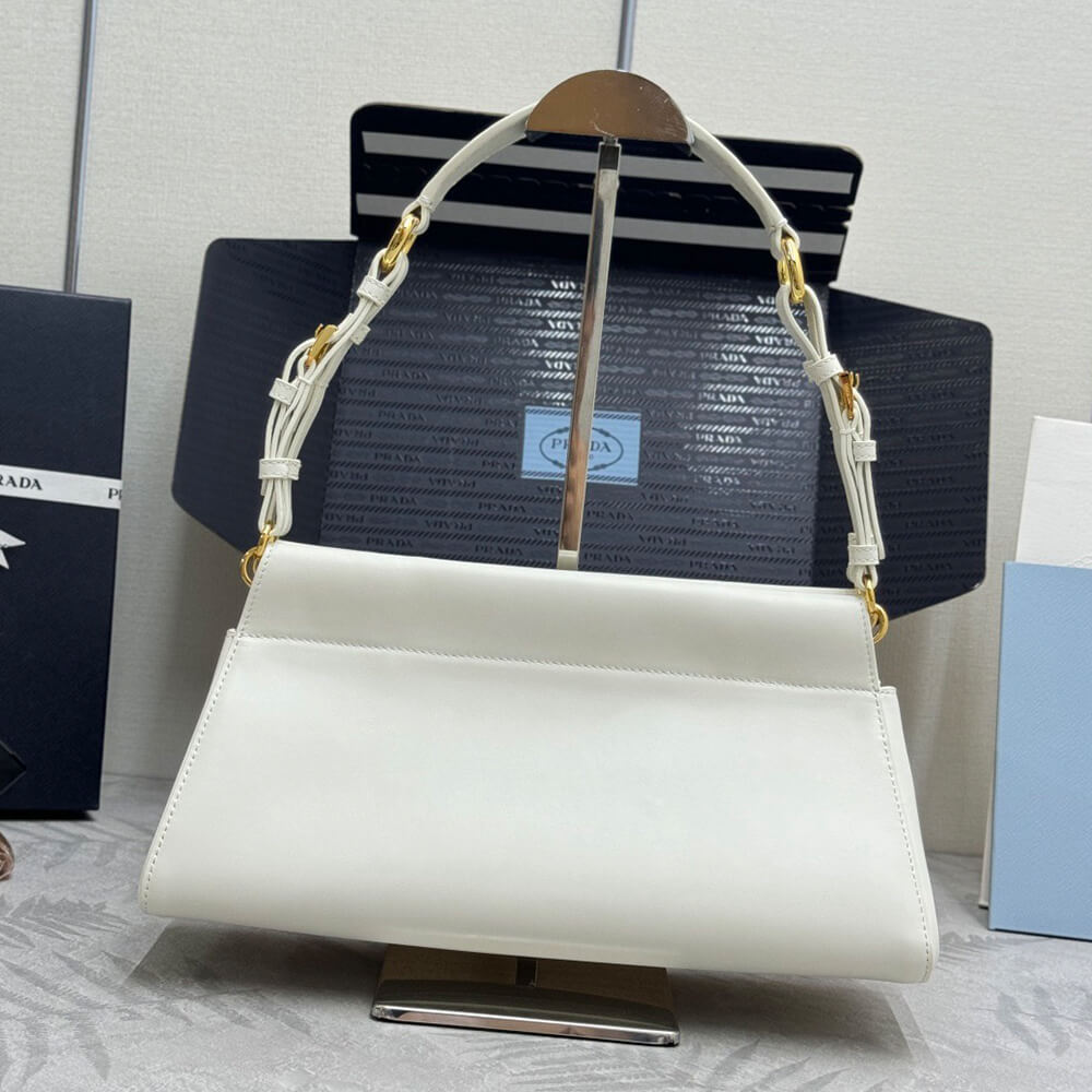 Pra*a Enchaine medium leather bag(HIGH-END GRADE)