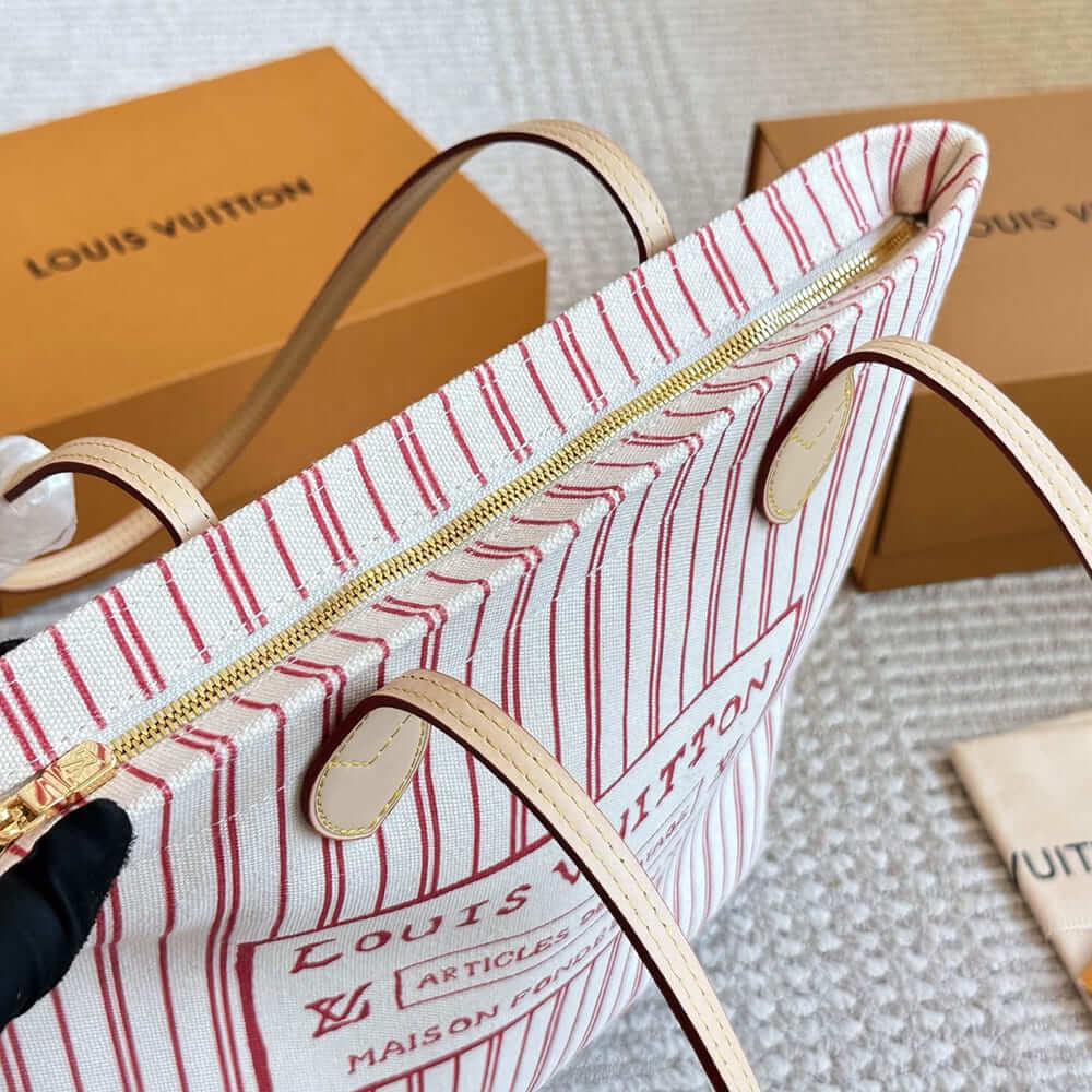 LV Carry It
