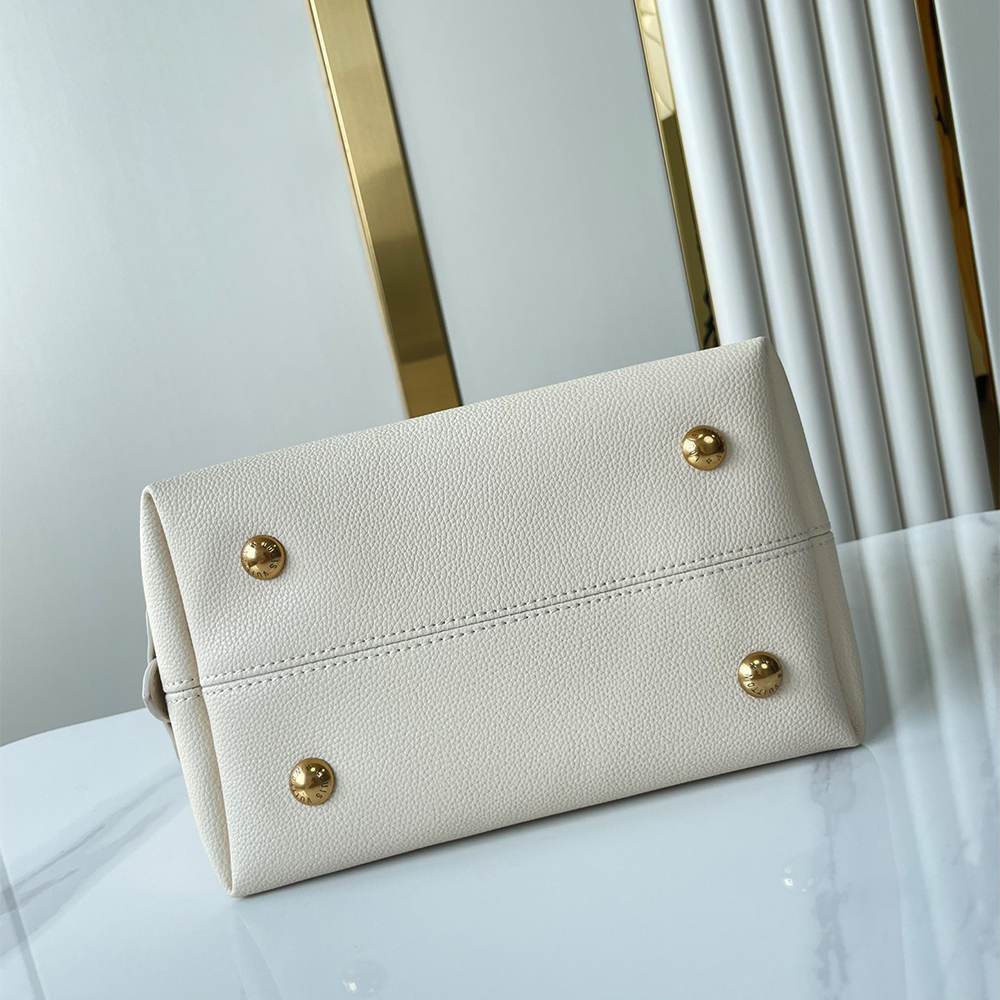 LV Low Key Hobo MM(HIGH-END GRADE)