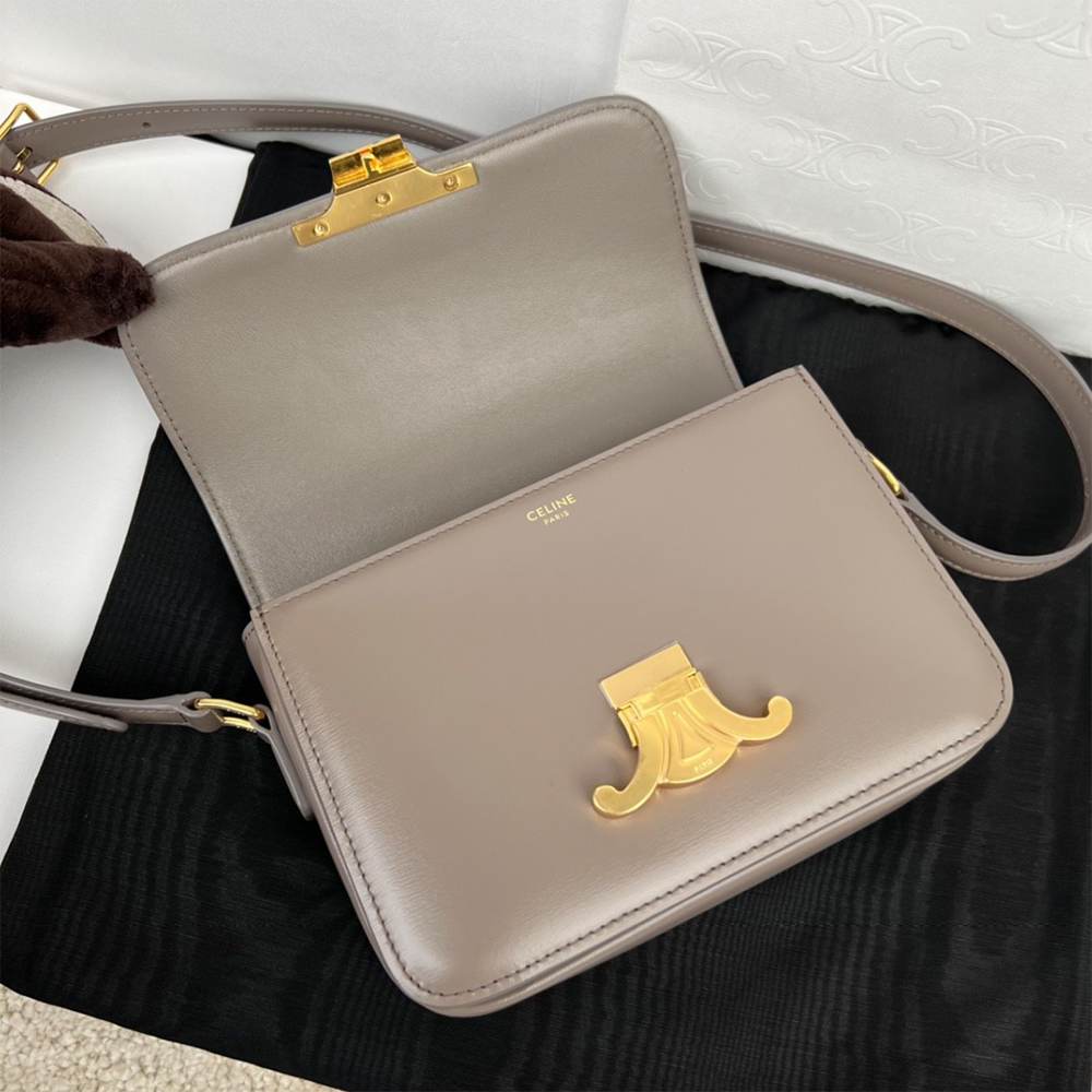 Ce1i*e TEEN TRIOMPHE BAG IN shiny calfskin(HIGH-END GRADE)