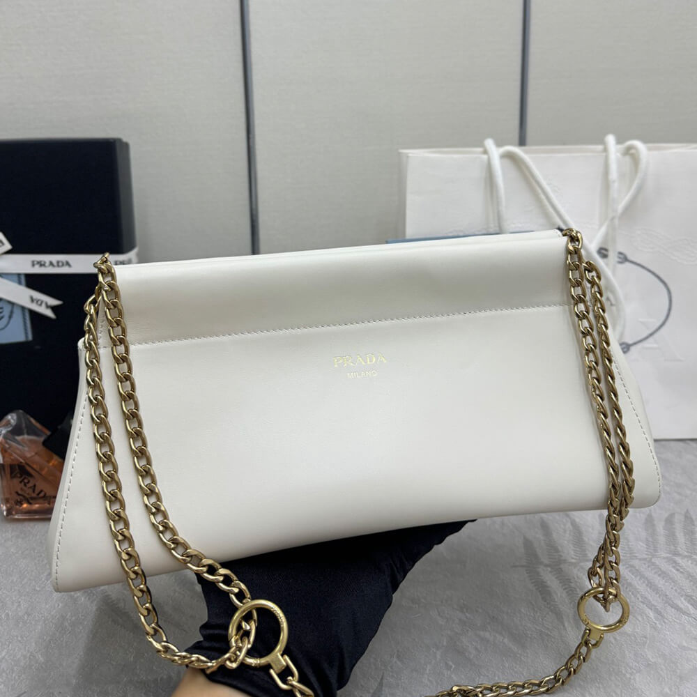 Pra*a Enchaine medium leather bag(HIGH-END GRADE)