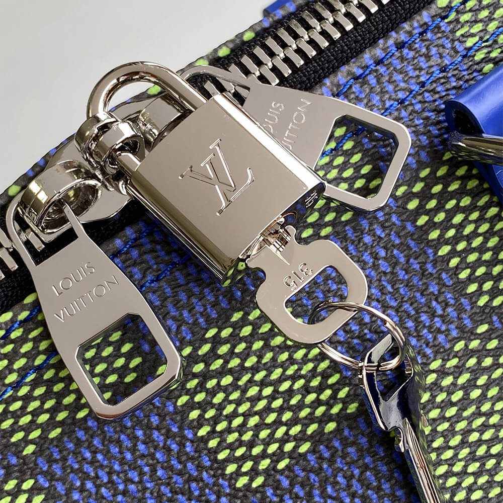 LV Keepall Bandoulière 50