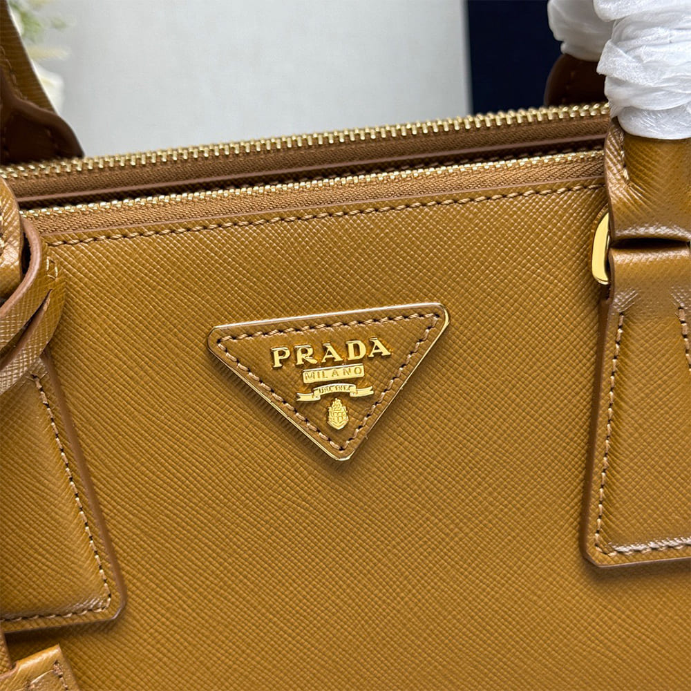 Pra*a Galleria medium Saffiano leather bag(HIGH-END GRADE)