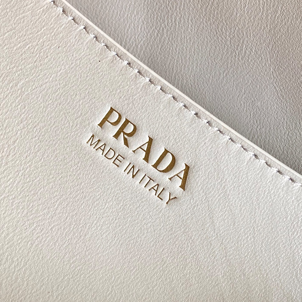 Pra*a Tumulte small nappa leather bag(HIGH-END GRADE)