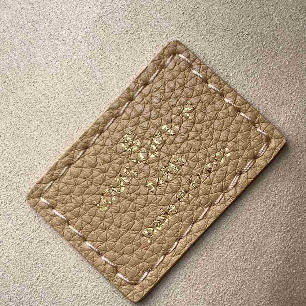 LV Low Key Hobo PM