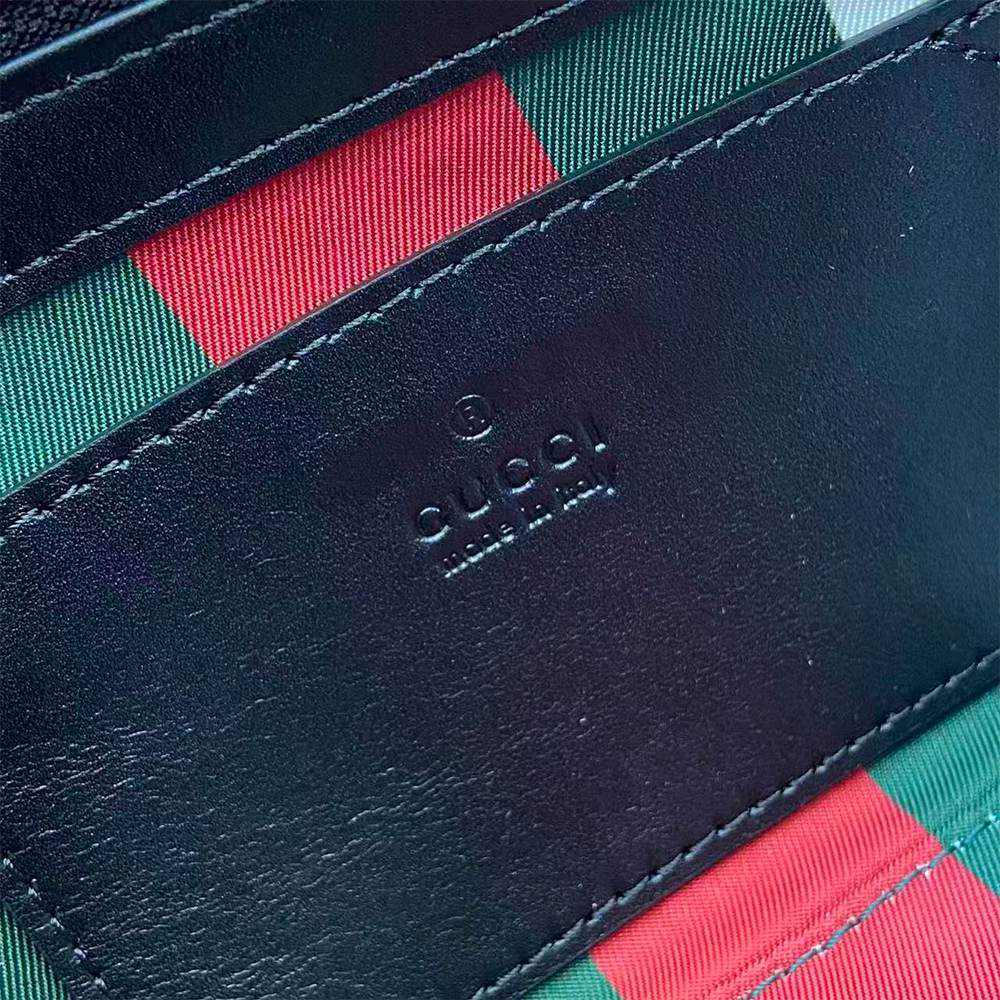 GG Emblem small shoulder bag
