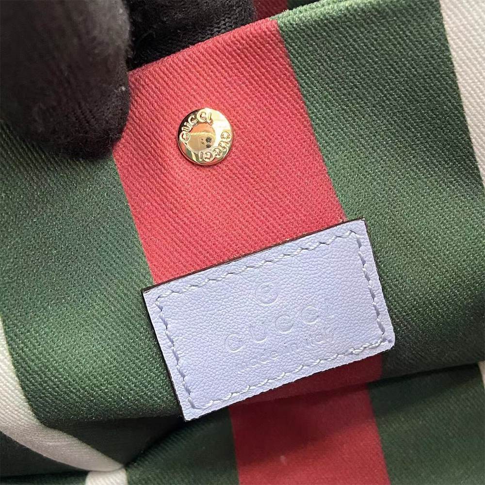 GG Emblem small bucket bag