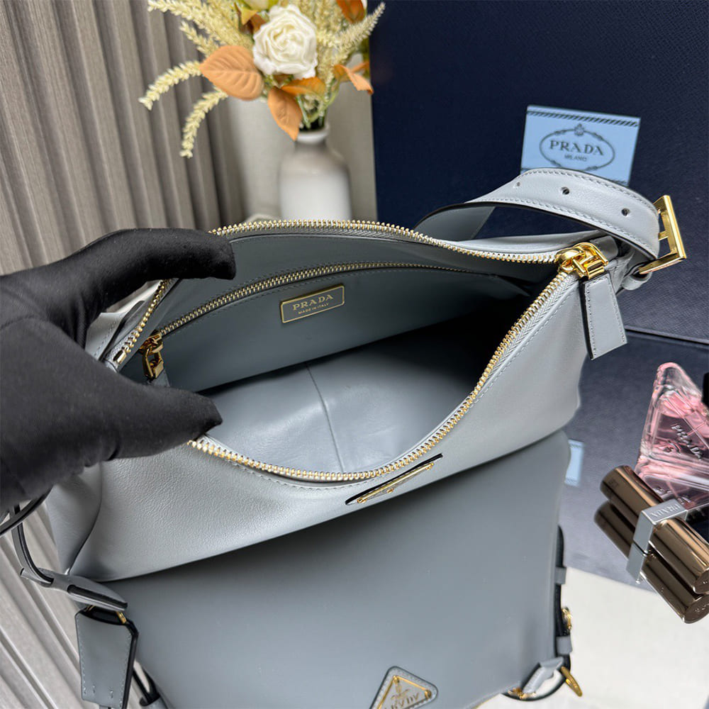 Pra*a Aimee medium leather shoulder bag
