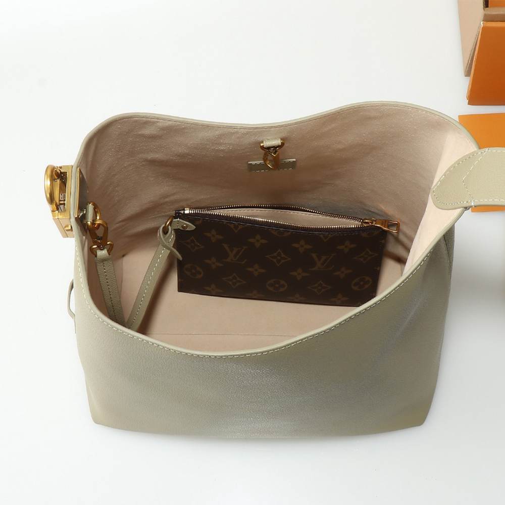 LV Low Key Hobo MM(HIGH-END GRADE)