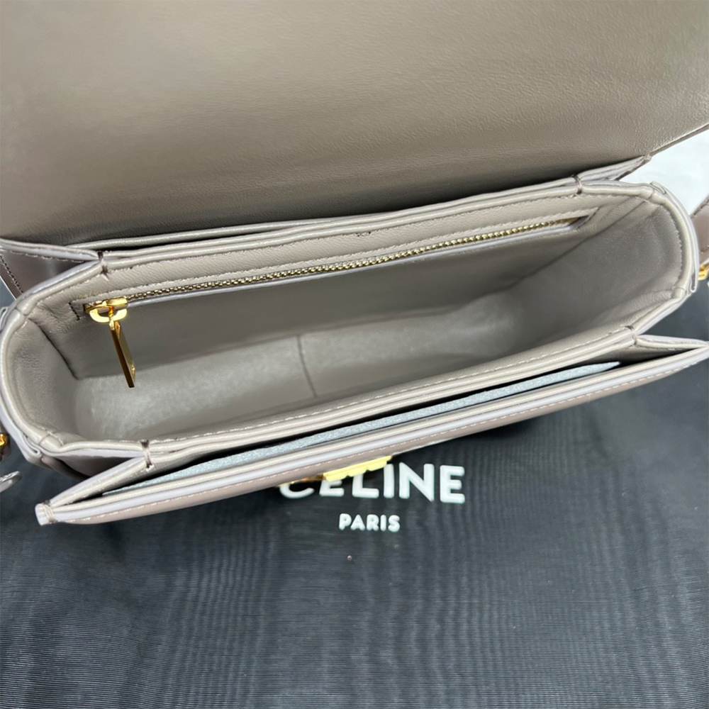 Ce1i*e TEEN TRIOMPHE BAG IN shiny calfskin(HIGH-END GRADE)
