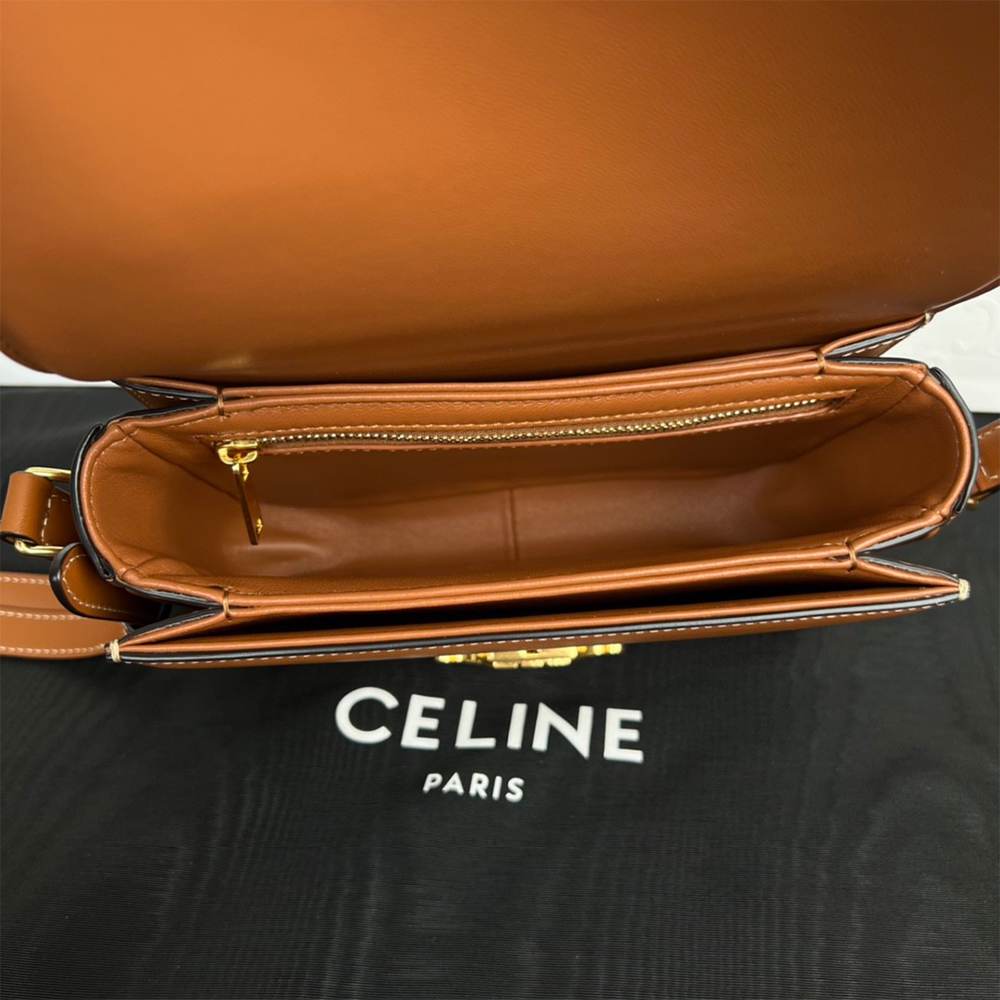 Ce1i*e TEEN TRIOMPHE BAG IN shiny calfskin(HIGH-END GRADE)