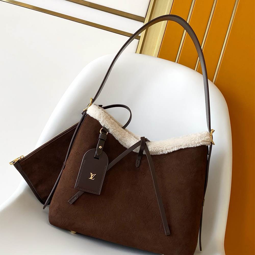 LV CarryAll PM Souple(HIGH-END GRADE)