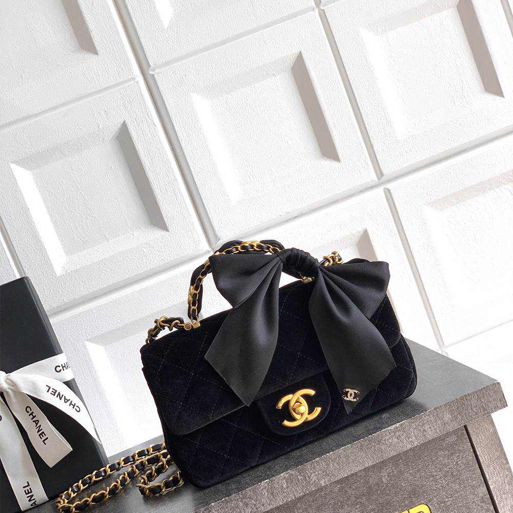 Ch**el MINI FLAP BAG WITH TOP HANDLE(HIGH-END GRADE)
