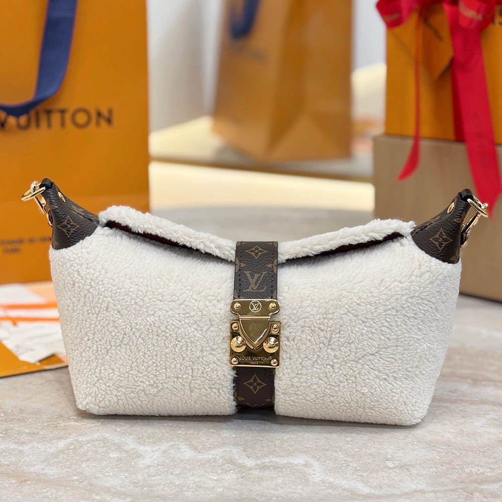 LV Pochette Mia(HIGH-END GRADE)