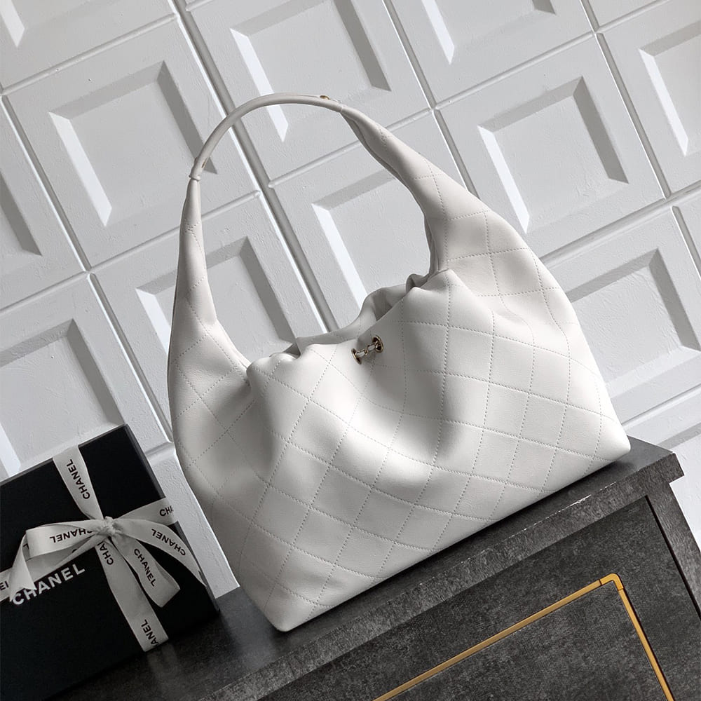 Ch**el LARGE HOBO BAG (HIGH-END GRADE)