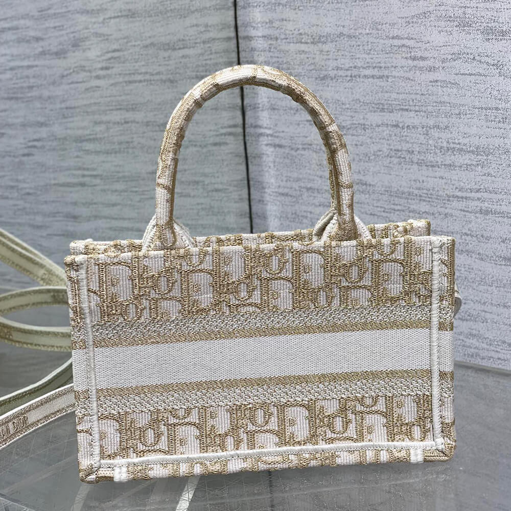 D10r Mini D10r Book Tote