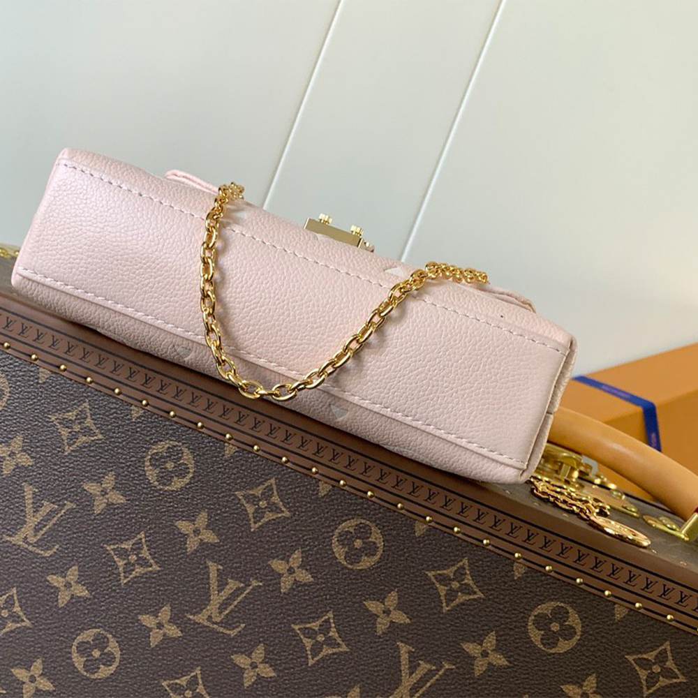 LV Nano Madeleine