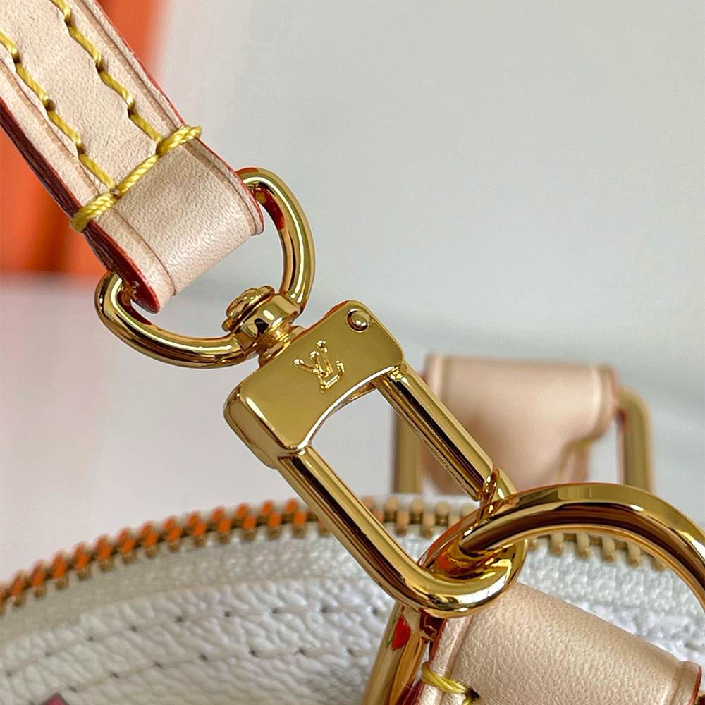 LV x TM Alma BB