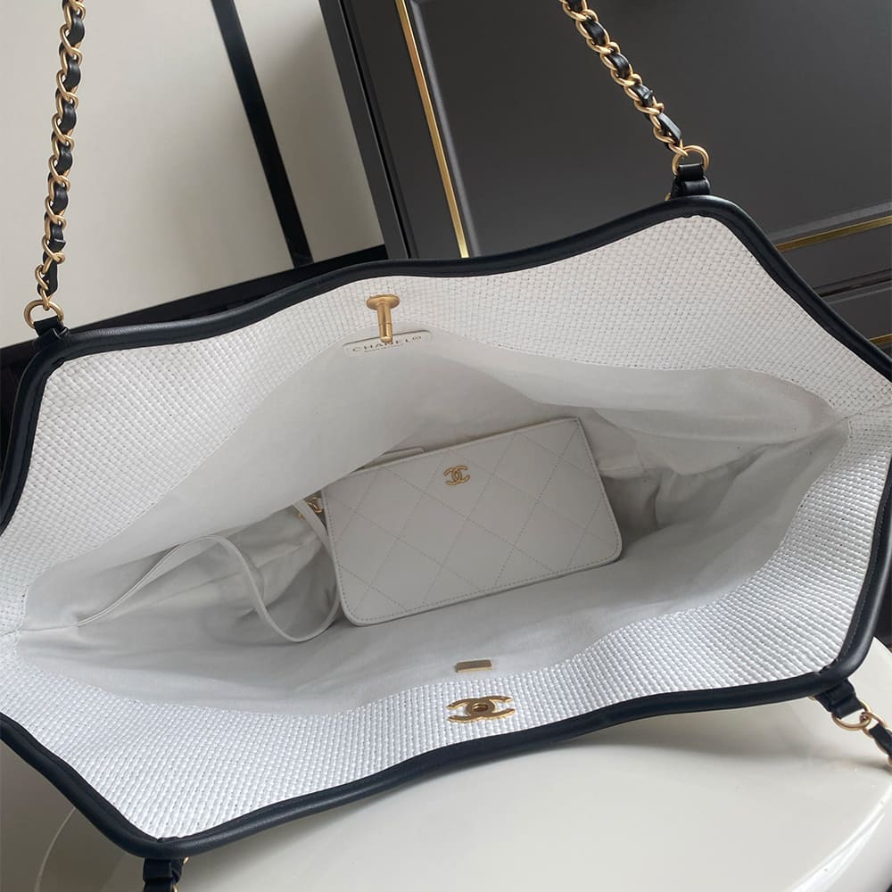 Ch**el MAXI SHOPPING BAG(HIGH-END GRADE)