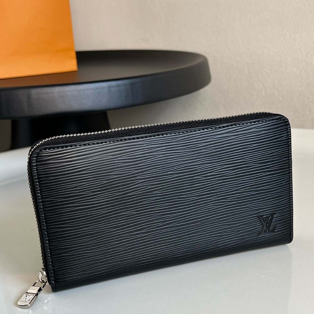 LV Zippy Wallet