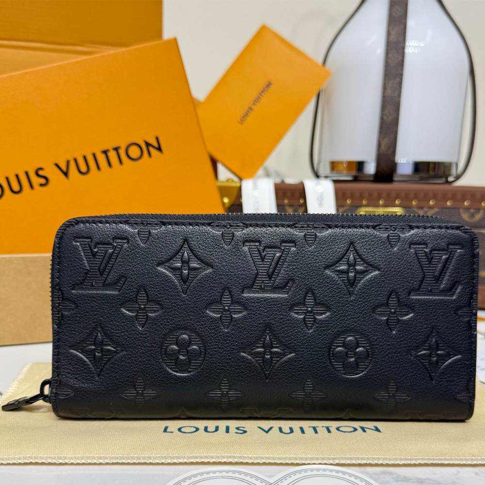 LV Zippy Wallet Horizontal
