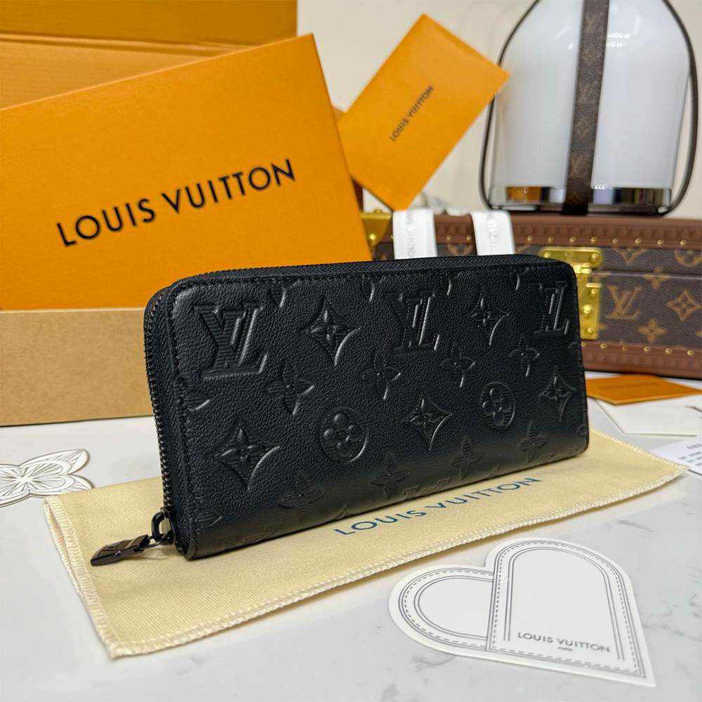 LV Zippy Wallet Horizontal