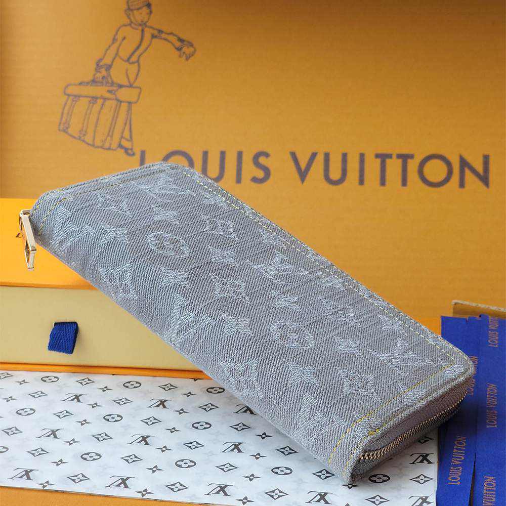 LV Zippy Wallet