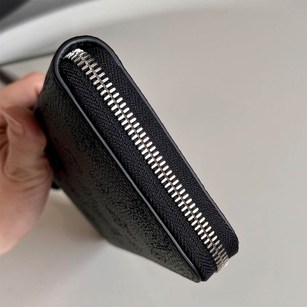 LV Zippy Wallet