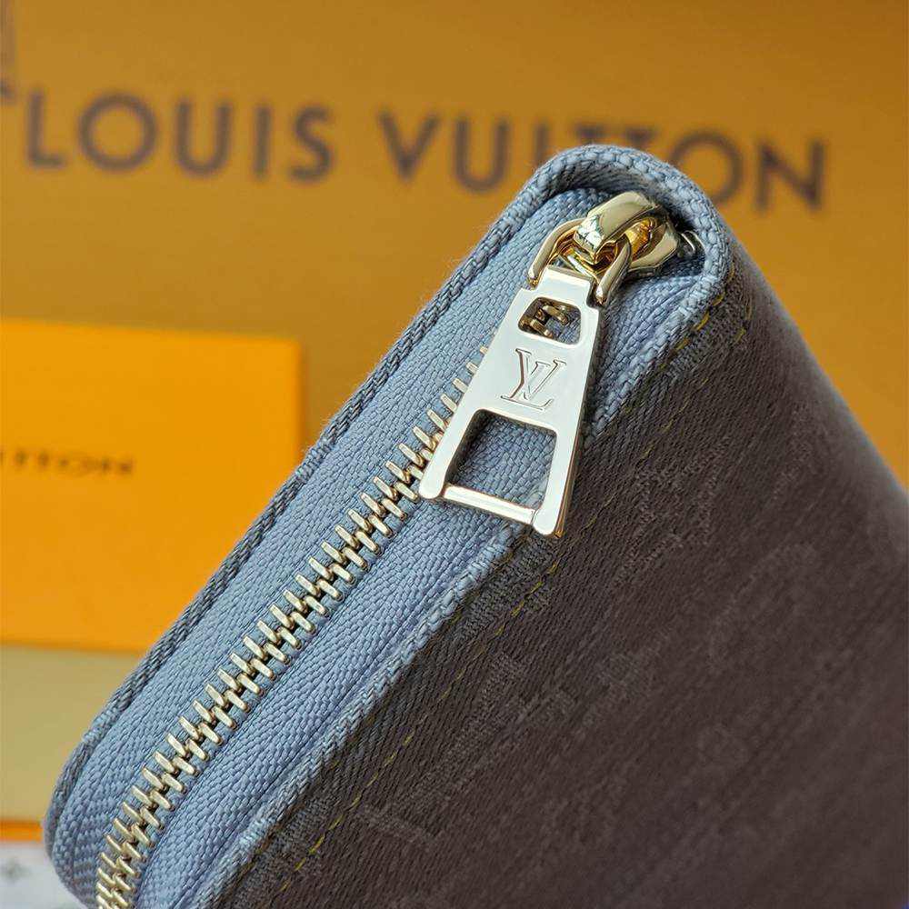 LV Zippy Wallet
