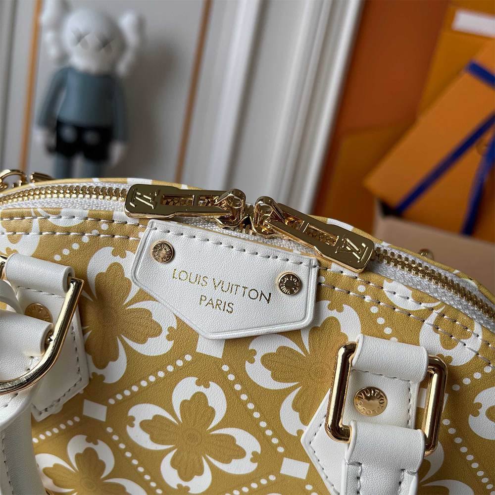 LV Alma Trunk BB