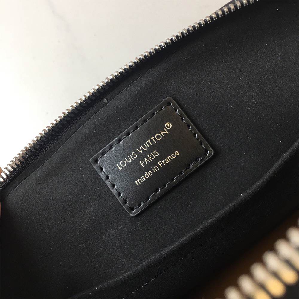 LV Alma Trunk BB