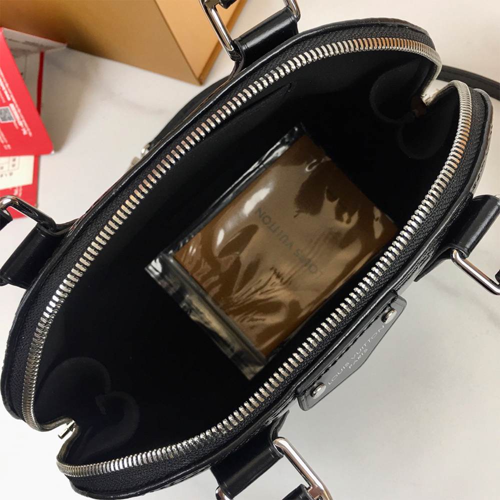 LV Alma Trunk BB