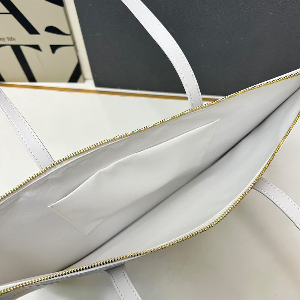 cline flat cabas new lU*gage in glossy calfskin