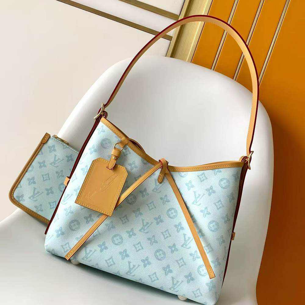 LV CarryAll MM