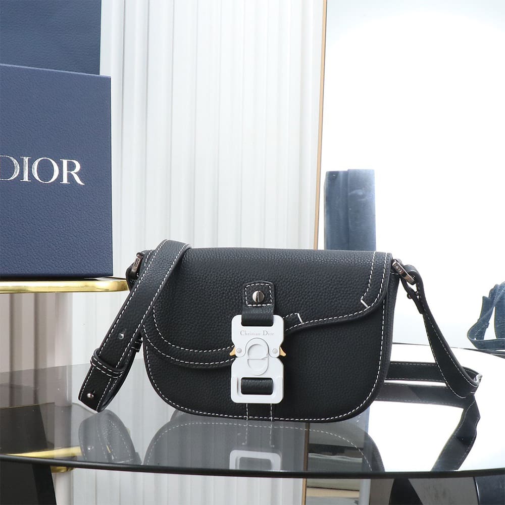 D10r Mini Saddle Messenger Bag with Flap