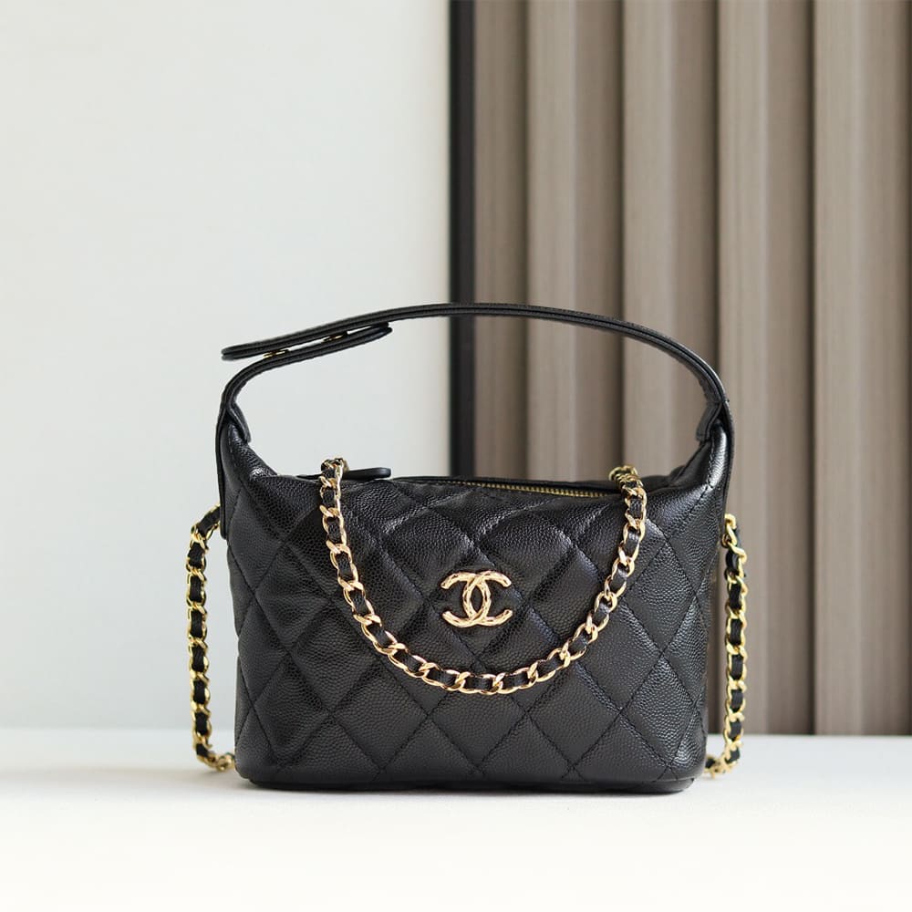 Ch**el Clutch with Chain(HIGH-END GRADE)